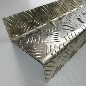 Z-Profil aus Alu Riffelblech Quintett 5/6,5 mm
