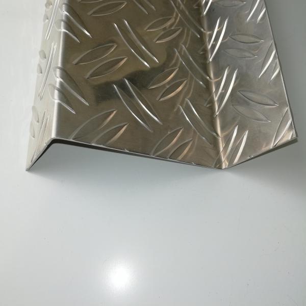 Z-Profil aus Alu Riffelblech Duett 1,5/2mm